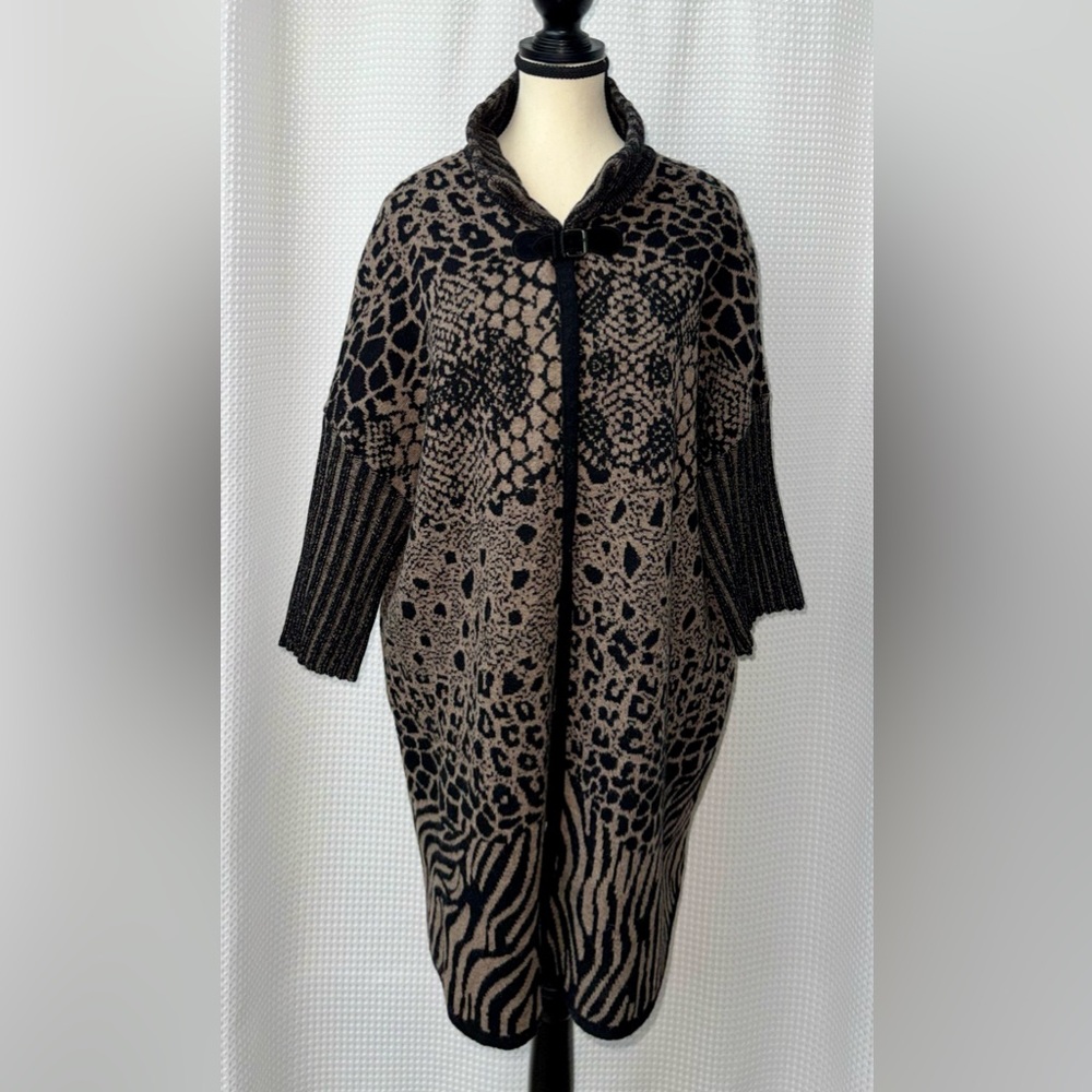 Chiaramente Made in Italy Wool Blend Animal Print Knit Cardigan Size Small‎